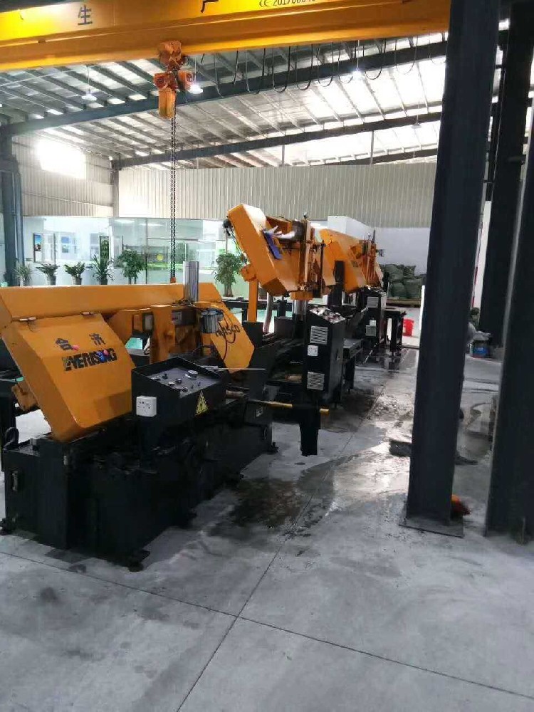 鋅合金壓鑄模具材料，鋅合金壓鑄件